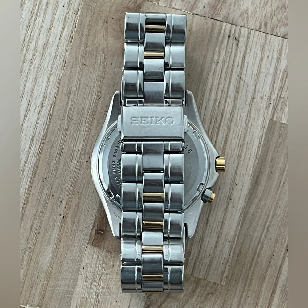 Seiko Kinetic Automatic Vintage Men’s Watch Two-Tone Bracelet White Dial Date